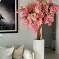 Matte Elfenbein St. Tropez-Vase mit personalisierten rosa Kirschblüten